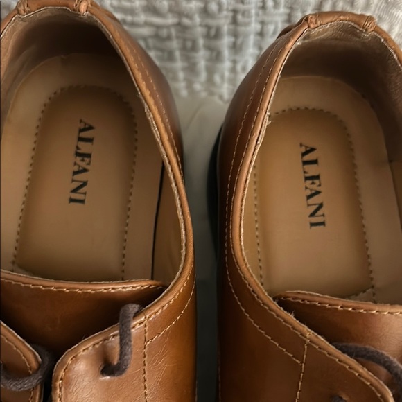 Alfani Brown Leather Men's Oxfords - Picture 5 of 13